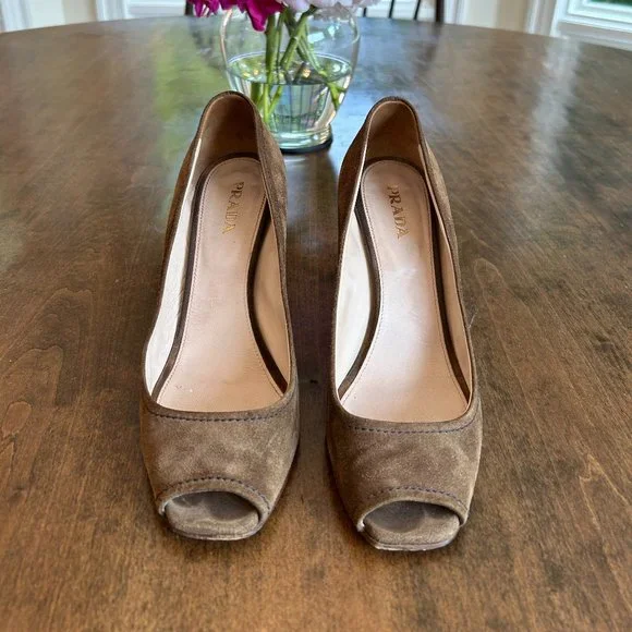 Prada Peep Toe Espadrille Wedges Brown Suede Size 39 / 9 - Picture 1 of 4